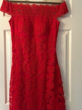 Tadashi Shoji Red Off-Shoulder Lace Cocktail Dress